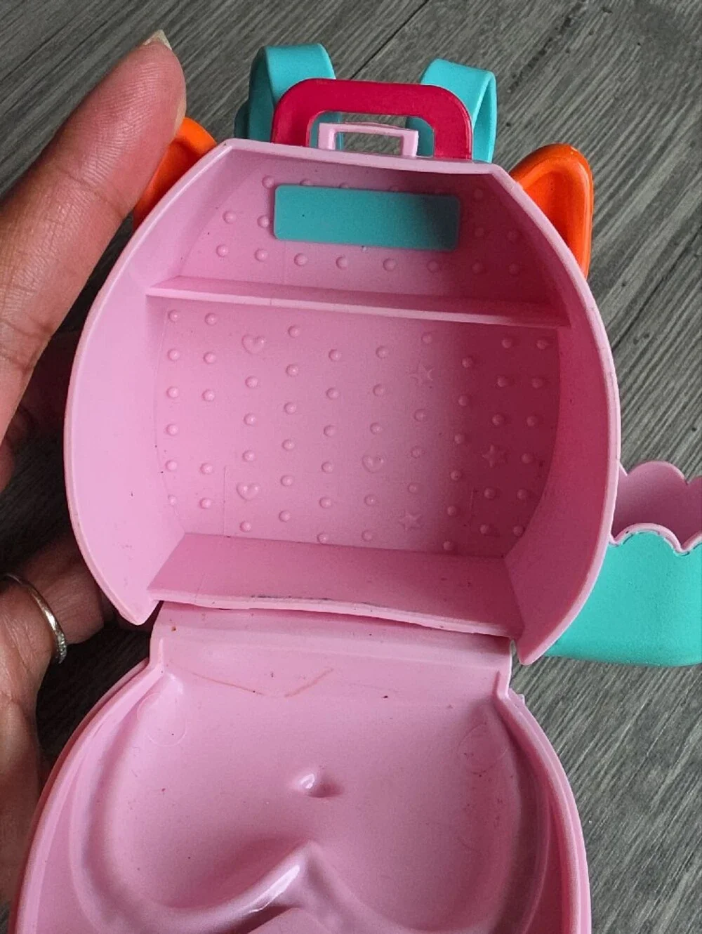 Kindi Kids Fun Backpack (Owl Petkin design) accessory made by Moose Toys, Used
